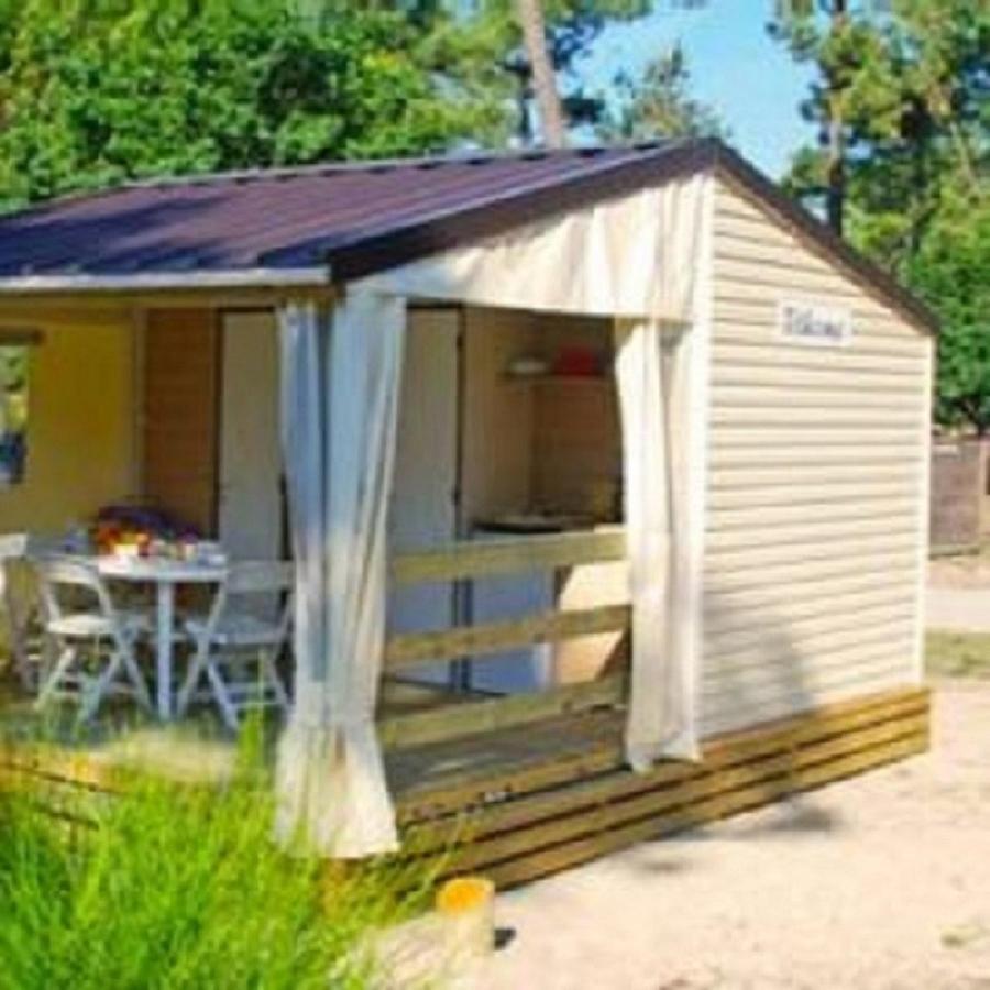 Camping De La Chapelette Saint-Martin-de-Crau